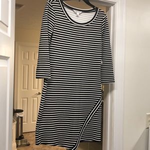 Black/white mid length dress